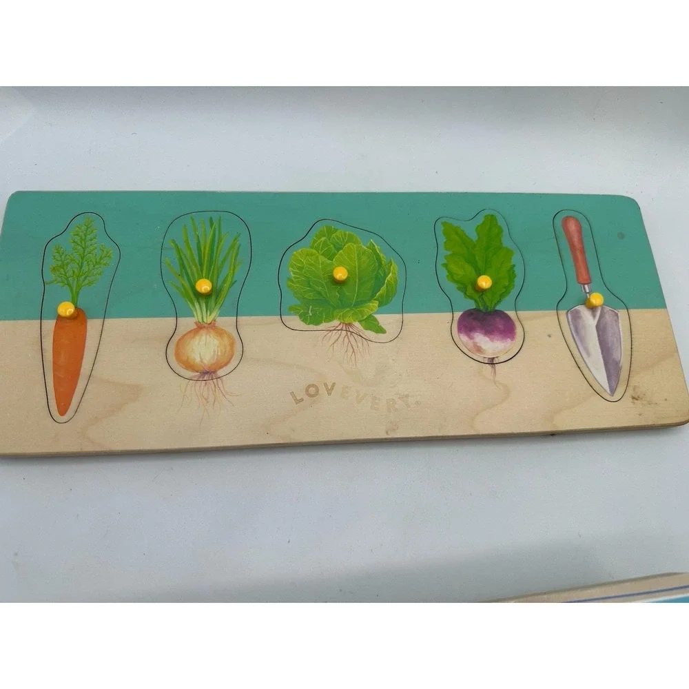 Lovevery Community Garden Puzzle Montessori Toy The Adventurer Kit 16-18 Months